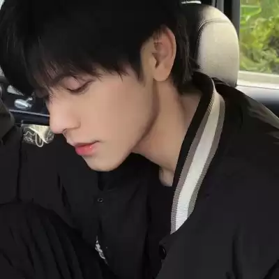 袁思思